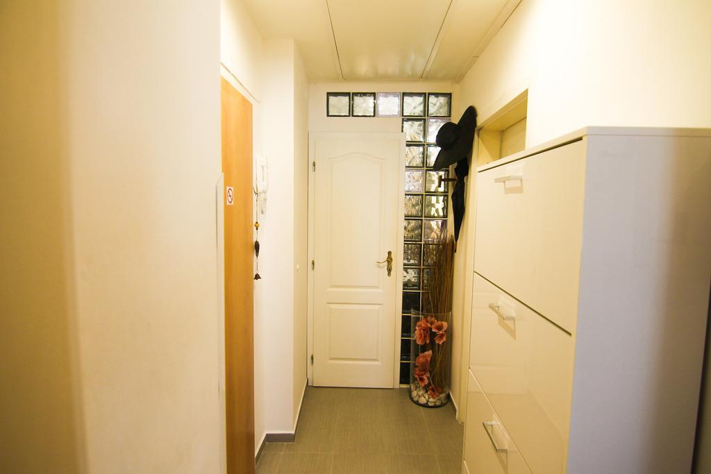 Central Cozy Apartment Прага Екстериор снимка