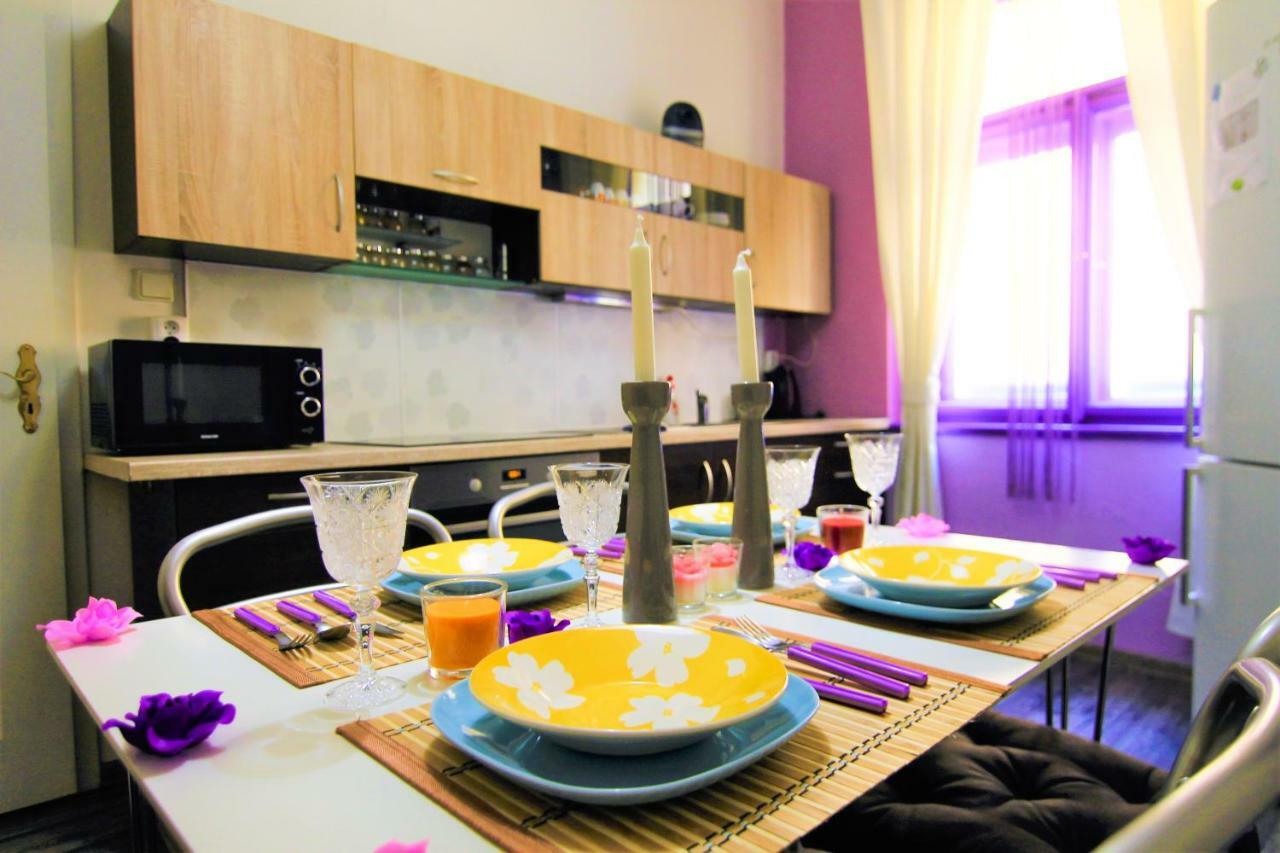 Central Cozy Apartment Прага Екстериор снимка